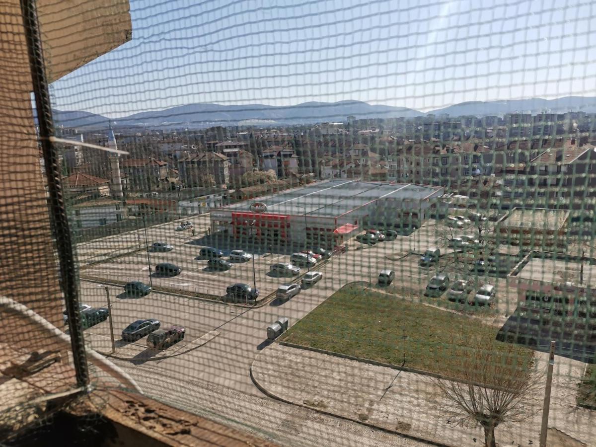 Central Apartment Targovishte Εξωτερικό φωτογραφία