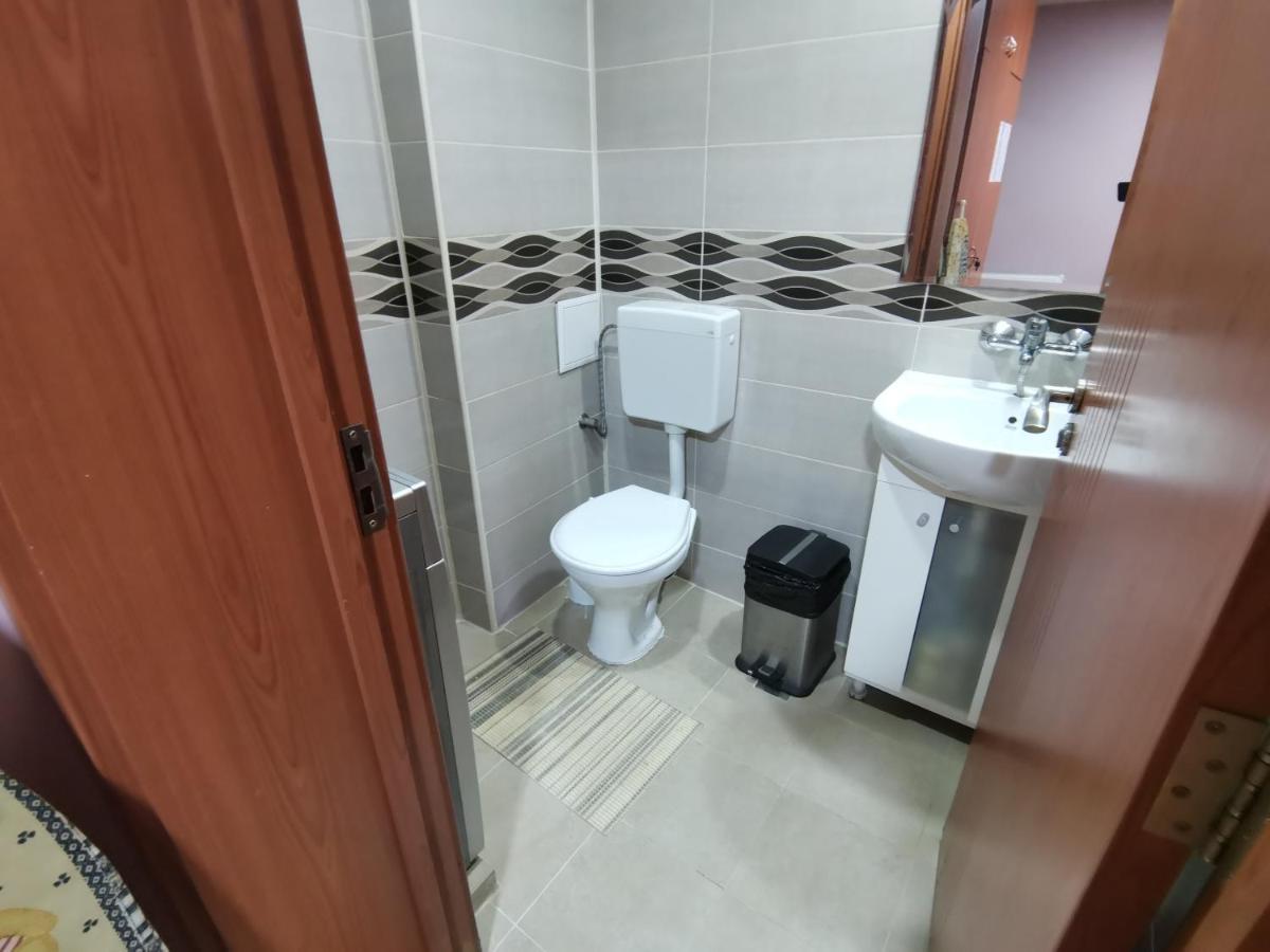 Central Apartment Targovishte Εξωτερικό φωτογραφία